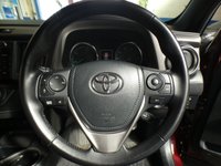 USED 2017 66 TOYOTA RAV4 2.5 VVT-I ICON AWD TSS 5d 197 BHP &pound;30 ROAD TAX SAT NAV CAMERA PART LEATHER
