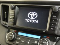 USED 2017 66 TOYOTA RAV4 2.5 VVT-I ICON AWD TSS 5d 197 BHP &pound;30 ROAD TAX SAT NAV CAMERA PART LEATHER
