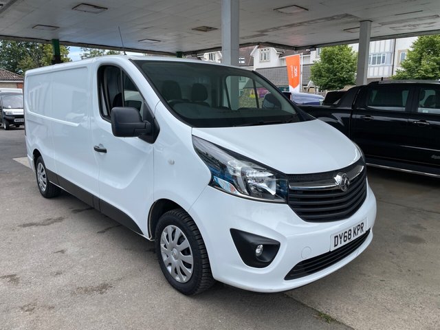 Used Vauxhall Vivaro vans for sale 