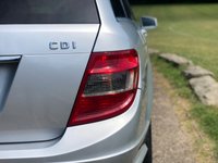 USED 2010 10 MERCEDES-BENZ C-CLASS 2.1 C200 CDI BLUEEFFICIENCY SPORT 5d 136 BHP SUPER LOW MILES