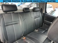 USED 2014 63 TOYOTA HI-LUX 3.0 INVINCIBLE 4X4 D-4D DCB 169 BHP ** NO VAT ** NO VAT - LOW MILES - REAR CAMERA - SAT NAV - FULL BLACK LEATHER HEATED SEATS