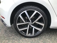 USED 2019 69 VOLKSWAGEN GOLF 2.0 R-LINE TDI 5d 148 BHP Digital Cockpit Sat Nav  DAB