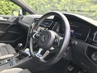 USED 2019 69 VOLKSWAGEN GOLF 2.0 R-LINE TDI 5d 148 BHP Digital Cockpit Sat Nav  DAB