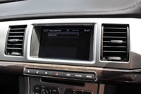 USED 2015 15 JAGUAR XF 2.2 D LUXURY 4d 163 BHP Jag FSH, Rear Camera, Parking Sensors, Sat Nav, Bluetooth, Heated Windscreen