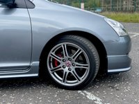 USED 2005 55 HONDA CIVIC 2.0 TYPE-R 3d 200 BHP 