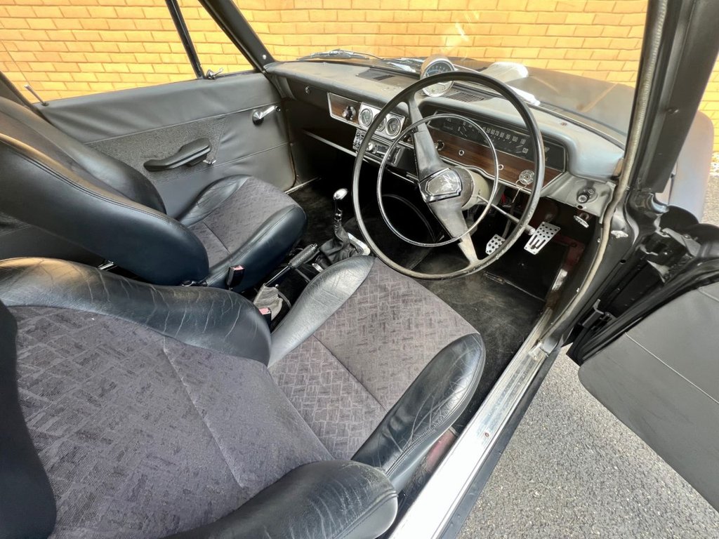 USED 1964 FORD ZEPHYR 6 // MkIII // 3.0 V6 // Custom classic // px swap 