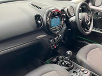 USED 2018 18 MINI COUNTRYMAN 1.5 COOPER 5d 134 BHP 