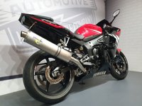 USED 2004 53 YAMAHA R6 599cc WITH LEO VINCE CARBON RACE EXHAUST