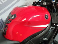 USED 2004 53 YAMAHA R6 599cc WITH LEO VINCE CARBON RACE EXHAUST