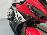 USED 2004 53 YAMAHA R6 599cc WITH LEO VINCE CARBON RACE EXHAUST