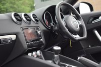 USED 2014 14 AUDI TT 2.0 TFSI BLACK EDITION 2d 208 BHP FANTASTIC SERVICE HISTORY!