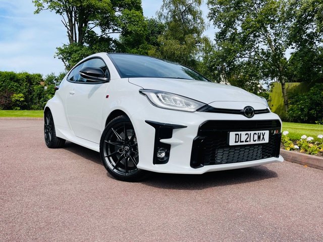 2021 21 Toyota Yaris 1.6 GR-Y CIRCUIT 3d 257 BHP