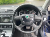 USED 2009 59 SKODA OCTAVIA 1.9 SE TDI DSG 5d 103 BHP 