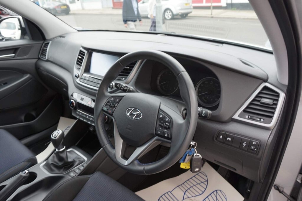 USED 2017 17 HYUNDAI TUCSON 1.6L GDI SE NAV BLUE DRIVE 5d 130 BHP SERVICE HISTORY!!!
