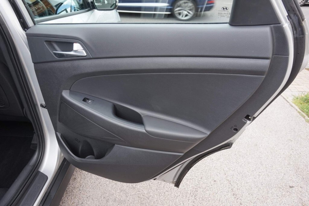 USED 2017 17 HYUNDAI TUCSON 1.6L GDI SE NAV BLUE DRIVE 5d 130 BHP SERVICE HISTORY!!!