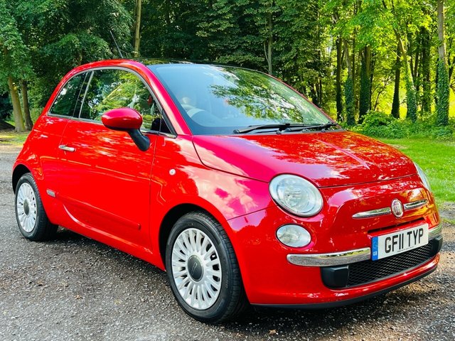 2011 11 Fiat 500 0.9 LOUNGE DUALOGIC 3d 85 BHP