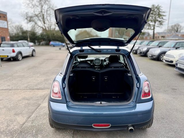 2010 MINI HATCH COOPER - Photo 7