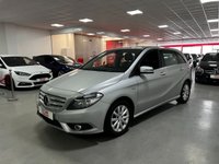 USED 2012 12 MERCEDES-BENZ B-CLASS 1.6 B180 BLUEEFFICIENCY SE 5d 122 BHP * AIR CON * PARK SENSORS * LEATHER TRIM * ALLOYS * HEATED FRONT SEATS *