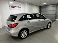 USED 2012 12 MERCEDES-BENZ B-CLASS 1.6 B180 BLUEEFFICIENCY SE 5d 122 BHP * AIR CON * PARK SENSORS * LEATHER TRIM * ALLOYS * HEATED FRONT SEATS *