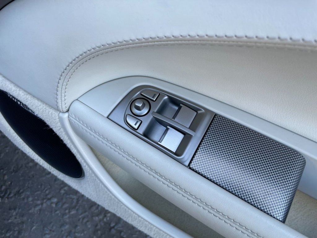 USED 2010 60 JAGUAR XK 5.0 XKR 2d 510 BHP 