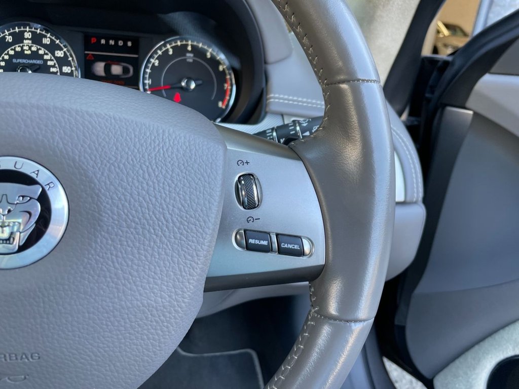 USED 2010 60 JAGUAR XK 5.0 XKR 2d 510 BHP 