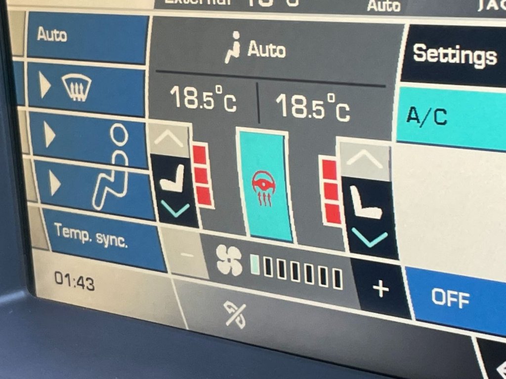 USED 2010 60 JAGUAR XK 5.0 XKR 2d 510 BHP 