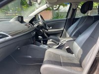 USED 2009 59 RENAULT MEGANE 2.0 PRIVILEGE 5d 140 BHP 