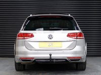 USED 2015 65 VOLKSWAGEN PASSAT 2.0L R LINE TDI BLUEMOTION TECH 4MOTION DSG 5d 237 BHP PAN ROOF + KEYLESS + LEATHER
