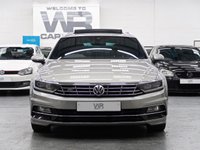 USED 2015 65 VOLKSWAGEN PASSAT 2.0L R LINE TDI BLUEMOTION TECH 4MOTION DSG 5d 237 BHP PAN ROOF + KEYLESS + LEATHER