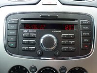 USED 2010 10 FORD FOCUS 1.6 ZETEC 5d 100 BHP www.suffolkcarcentre.co.uk - Located at Ilketshall