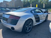 USED 2013 13 AUDI R8 5.2 V10 PLUS QUATTRO 2d 543 BHP **Carbon Pack - Ceramics** 