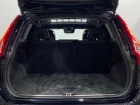 USED 2014 64 VOLVO XC60 2.4 D5 R-DESIGN LUX NAV AWD 5d 212 BHP 