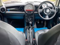 USED 2013 63 MINI HATCH COOPER 1.6 COOPER D BAYSWATER 3d 110 BHP Full Black Leather Upholstery