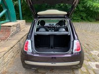 USED 2015 11 FIAT 500 1.2 LOUNGE 3d 69 BHP STUNNING GREAT SPEC 2015 FIAT 500 LOUNGE - 16 INCH UPGRADE ALLOYS - PANORAMIC GLASS ROOF - CHILL-OUT PURPLE PEARL METALLIC - CHROME PACK - &pound;30 PER YEAR ROAD TAX - LOW INSURANCE GROUP - IDEAL 1ST CAR