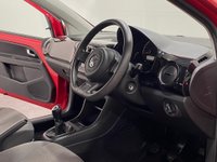 USED 2013 63 VOLKSWAGEN UP 1.0 MOVE UP 3d 59 BHP Another extremely well cared for vehicle here at Alpha Cars in stock and ready for FREE UK DELIVERY
