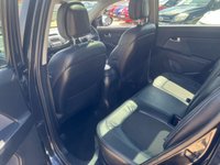 USED 2011 61 KIA SPORTAGE 1.7 CRDI 2 5d 114 BHP Economical - Great Spec and metallic Black