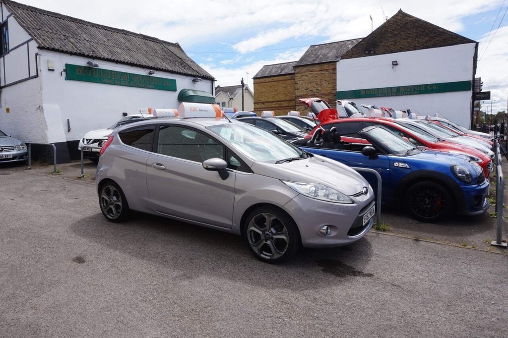 USED 2012 62 FORD FIESTA 1.4L TITANIUM TDCI 3d 69 BHP Â£20 ROAD TAX!!