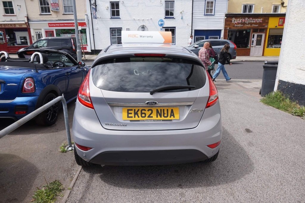 USED 2012 62 FORD FIESTA 1.4L TITANIUM TDCI 3d 69 BHP Â£20 ROAD TAX!!