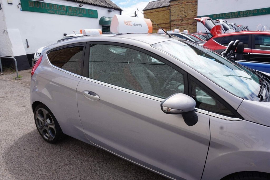 USED 2012 62 FORD FIESTA 1.4L TITANIUM TDCI 3d 69 BHP Â£20 ROAD TAX!!