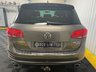 USED 2013 13 VOLKSWAGEN TOUAREG 3.0 V6 R-LINE TDI BLUEMOTION TECHNOLOGY 5d 242 BHP 2 KEYS / SAT NAV / HEATED SEATS
