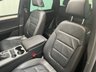 USED 2013 13 VOLKSWAGEN TOUAREG 3.0 V6 R-LINE TDI BLUEMOTION TECHNOLOGY 5d 242 BHP 2 KEYS / SAT NAV / HEATED SEATS