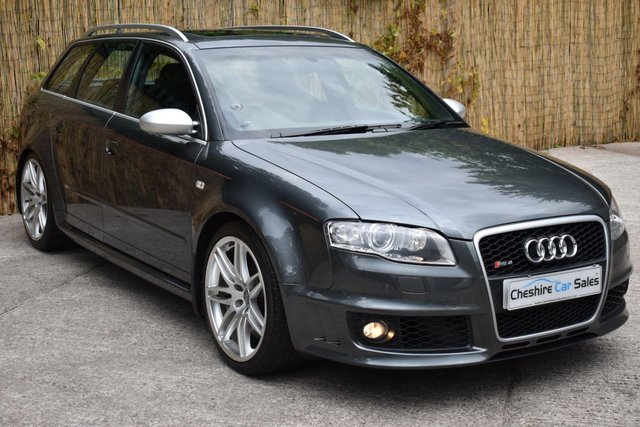 View our AUDI RS4 AVANT