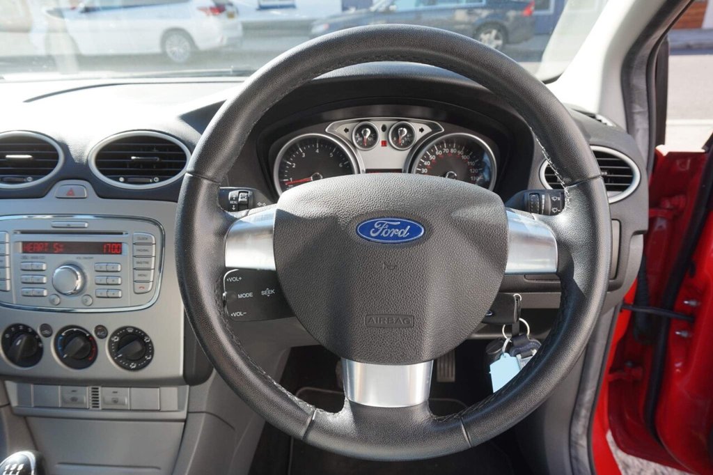 USED 2009 09 FORD FOCUS 1.6L ZETEC 5d 100 BHP JUST ARRIVED!!!