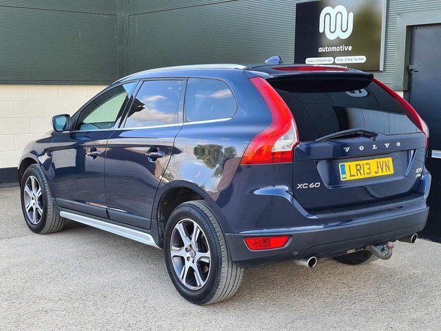 View our VOLVO XC60