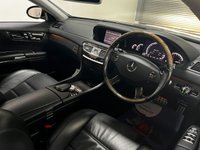 USED 2008 58 MERCEDES-BENZ CL 6.2 CL63 AMG 2d 518 BHP * SUNROOF * PARK SENSORS * CLIMATE * NAV * LEATHER * 20 INCH ALLOYS *