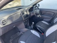 USED 2014 14 DACIA SANDERO STEPWAY 0.9 LAUREATE TCE 5d 90 BHP www.suffolkcarcentre.co.uk - Located at Lowestoft