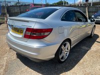 USED 2009 59 MERCEDES-BENZ CLC CLASS 1.8 CLC180 KOMPRESSOR SPORT 3d 143 BHP Automatic Sports Coupe with Bluetooth