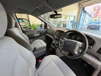 USED 2019 19 HYUNDAI i800 2.5 CRDI SE 5d 134 BHP 8 SEATS EURO 6 HEATED SEATS HYUNDAI WARRANTY TILL MAY 2024