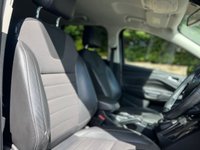 USED 2015 15 FORD KUGA 2.0 TITANIUM TDCI 5d 177 BHP 4 x4 Powershift Automatic