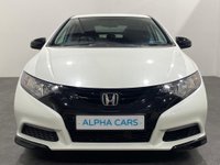 USED 2015 15 HONDA CIVIC 1.6 I-DTEC BLACK EDITION 5d 118 BHP Striking Pearlecent Orchid white, Gloss black Alloy wheels